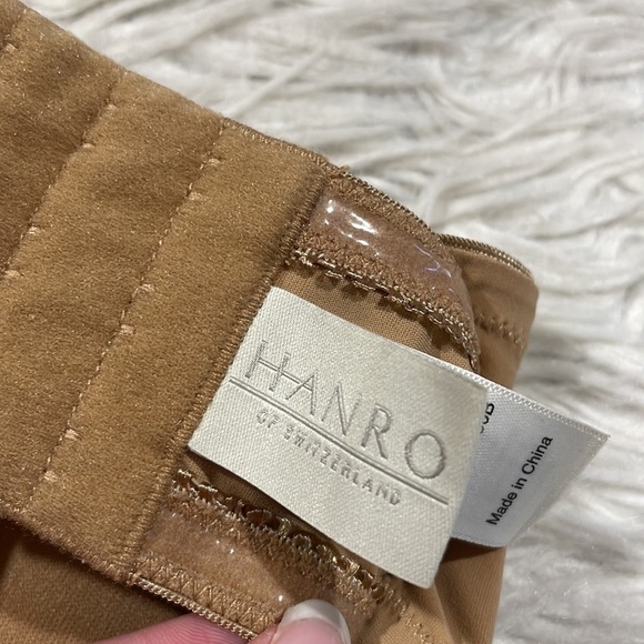 Hanro Allure Tan Push Up Underwire Bra - Picture 3 of 9